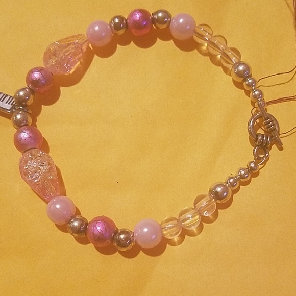 Homemade bracelets pink and silver - Picture 4 of 4